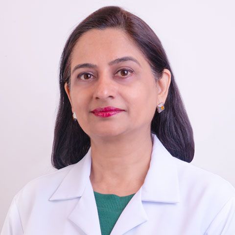 Dr Seema Anand in hospital dubai