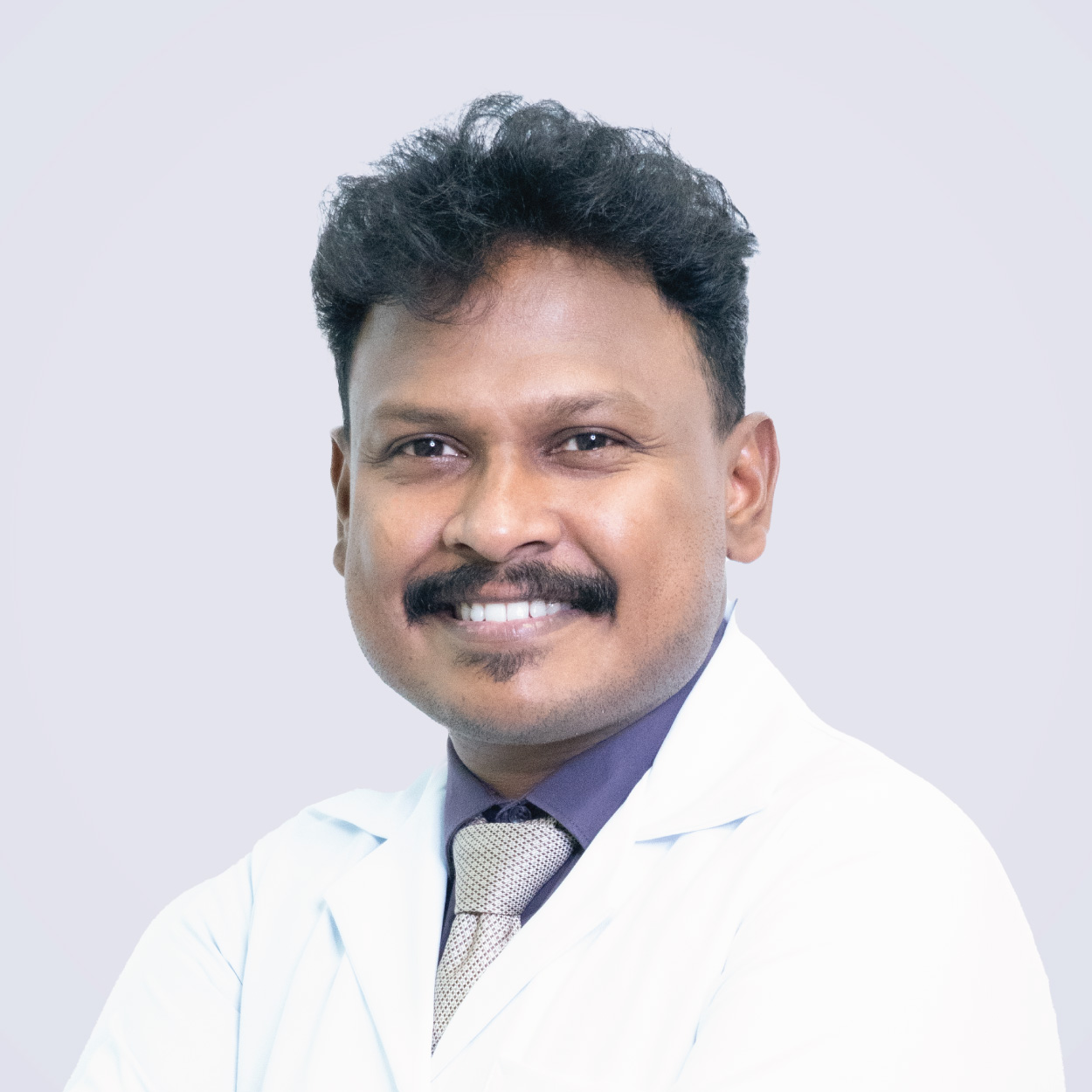 Dr. Rengesh Sambasivan, specialized in internal medicine in Dubai London Hospital