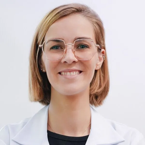 Dr Stephanie Fournex podiatrist in dubai hospital