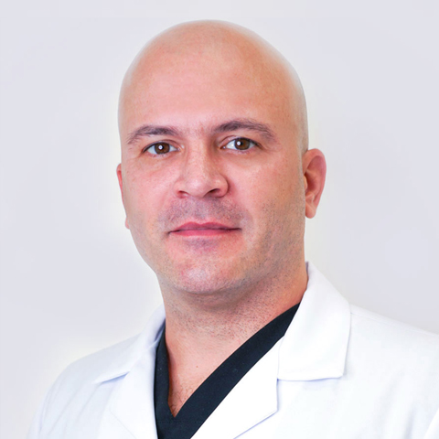 Dr. Bruno Montenegro