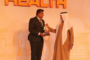 Dr. Manjunatha Ganiga Srinivasaiah received an award for best orthopaedic surgeon