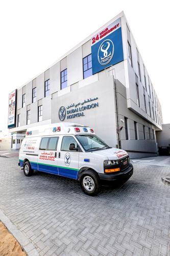 Dubai hospital emergency van picture